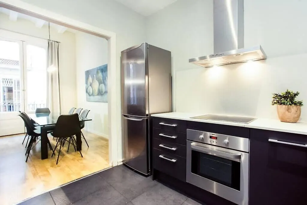 The Collection Barcelona - Bright And Modern 4Bedroom With Terrace In Las Ramblas P2-1